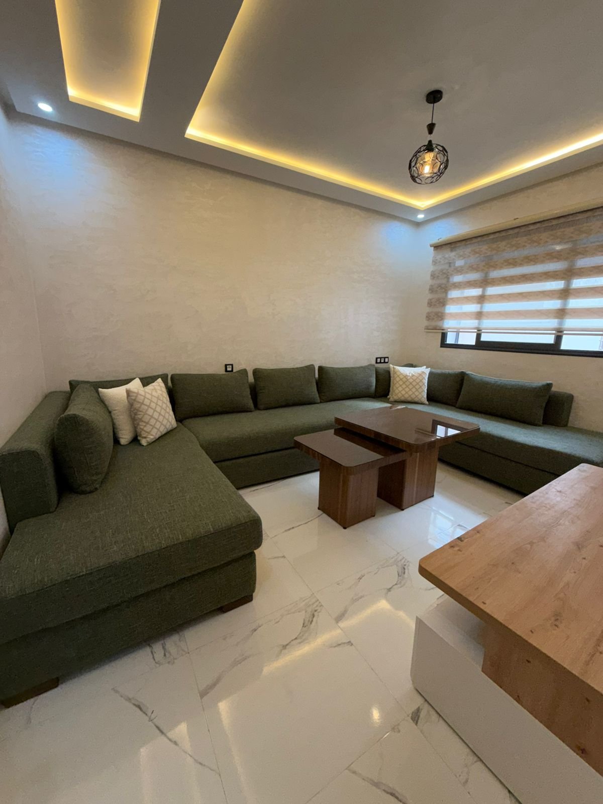 Salon contemporain